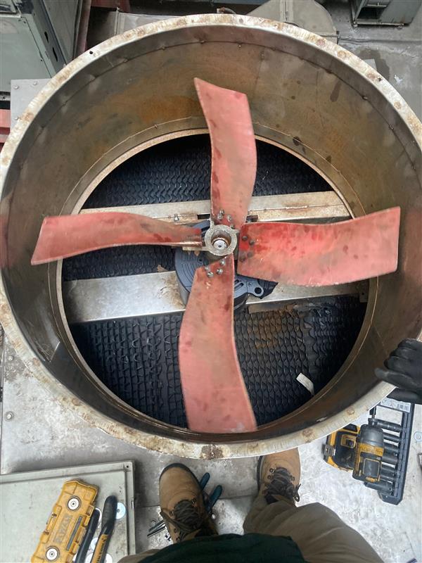 cooling tower fan motor malfunction